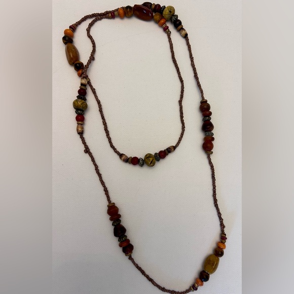 Vintage Wooden Jewelry Set - Picture 7 of 9